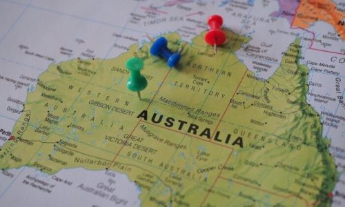 Austrália e o Café, Descubra como foi o desenvolvimento uma das culturas de café mais refinadas do mundo, com destaque para o flat white, o crescimento das cafeterias artesanais e a preferência por grãos especiais.